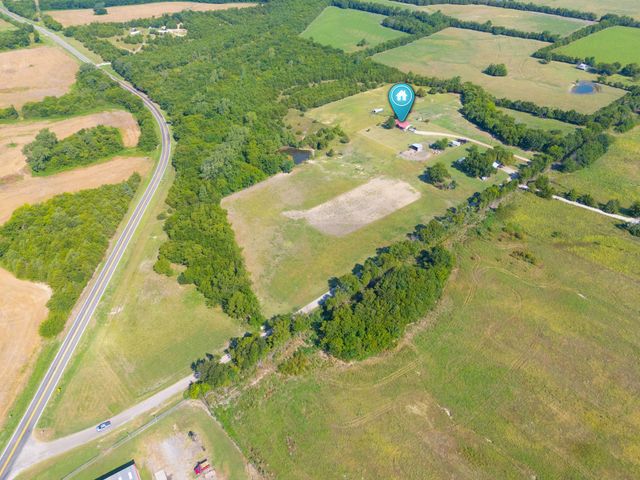 511 County Road 2765, Honey Grove, TX 75446