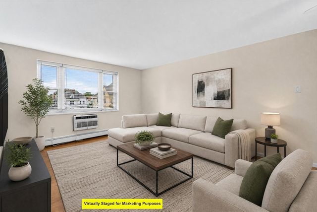 190 Mount Auburn Street 2-2, Watertown, MA 02472