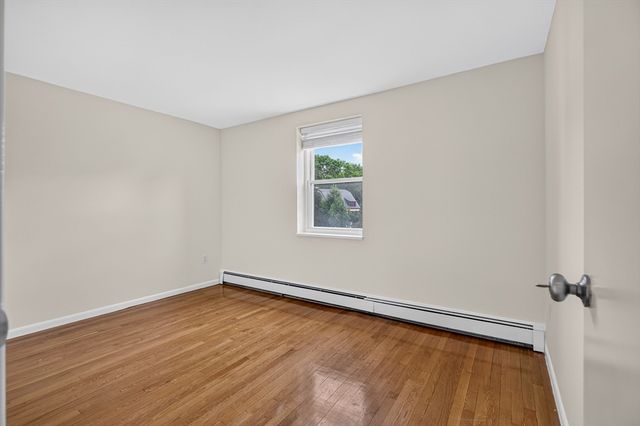 190 Mount Auburn Street 2-2, Watertown, MA 02472