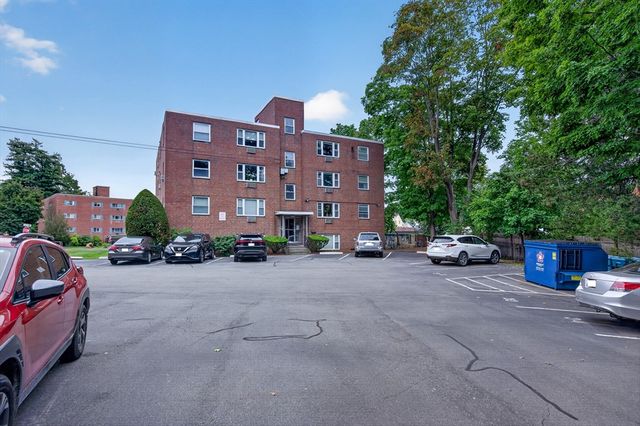 190 Mount Auburn Street 2-2, Watertown, MA 02472