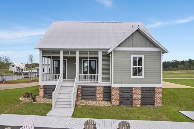 15 Channelside, Lumberton, MS 39455