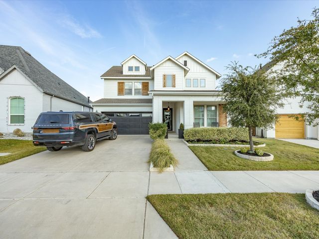 2325 Offerande Drive, Fort Worth, TX 76008