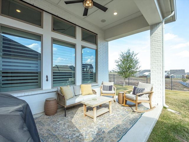 2325 Offerande Drive, Fort Worth, TX 76008