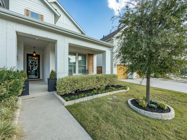2325 Offerande Drive, Fort Worth, TX 76008