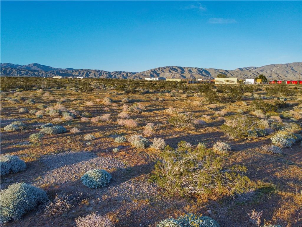 Image 10 of property listing at 1 Crest Street, Desert Hot Springs, CA 92240