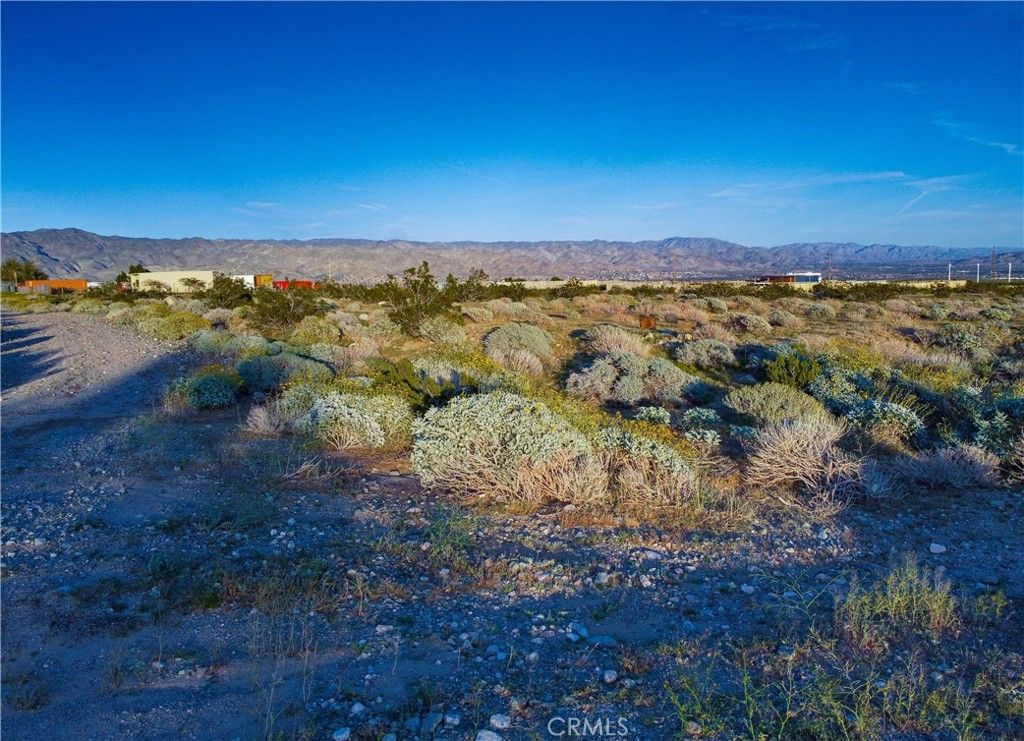 Image 13 of property listing at 1 Crest Street, Desert Hot Springs, CA 92240