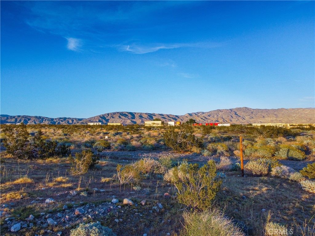 Image 14 of property listing at 1 Crest Street, Desert Hot Springs, CA 92240