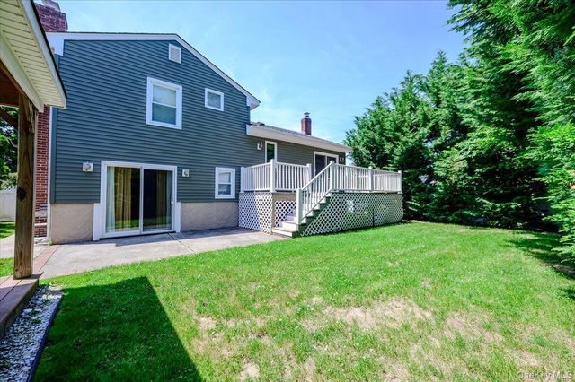 2419 Rockville Centre Parkway, Oceanside, NY 11572