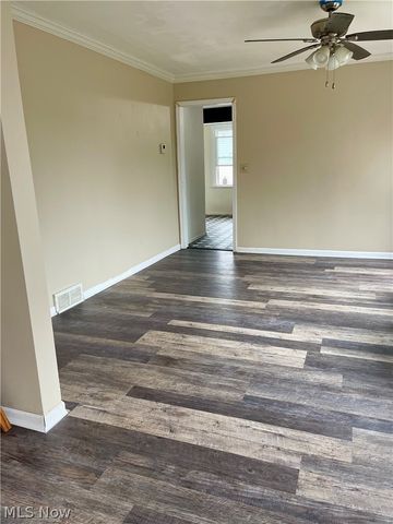 333 Parkway Drive, Berea, OH 44017