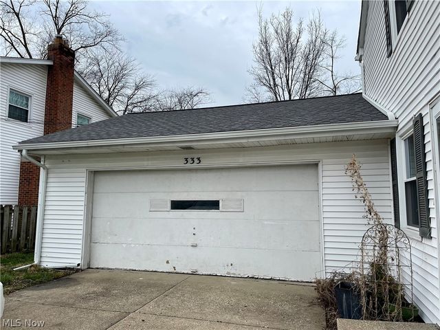 333 Parkway Drive, Berea, OH 44017