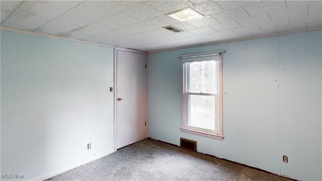 1126 Colegate Drive, Marietta, OH 45750