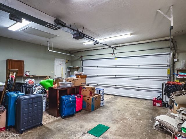 1126 Colegate Drive, Marietta, OH 45750