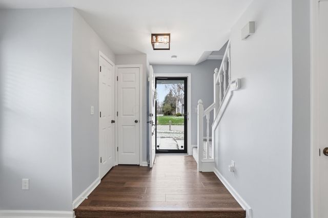 3917 Man O War Court, Columbus, OH 43221