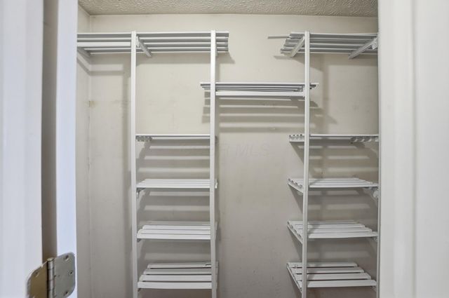 3917 Man O War Court, Columbus, OH 43221