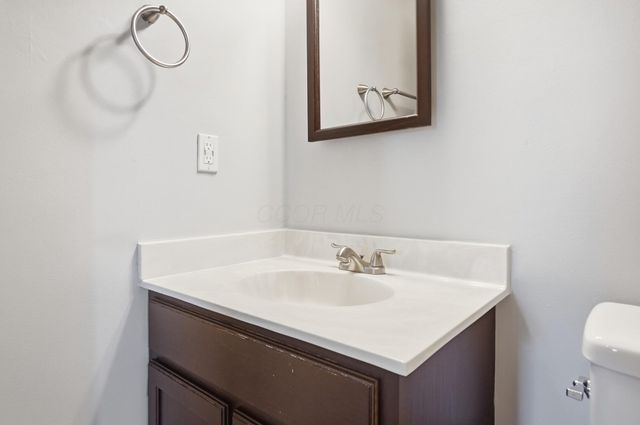 3917 Man O War Court, Columbus, OH 43221