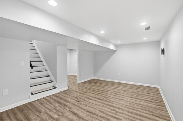 3917 Man O War Court, Columbus, OH 43221