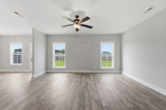111 Burley Way, Portland, TN 37148