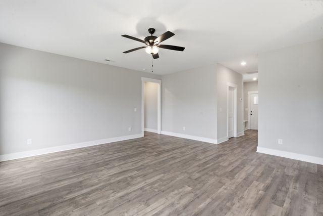 111 Burley Way, Portland, TN 37148