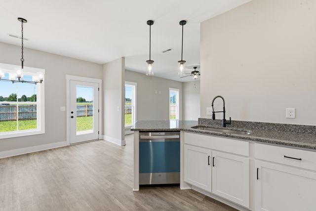 111 Burley Way, Portland, TN 37148