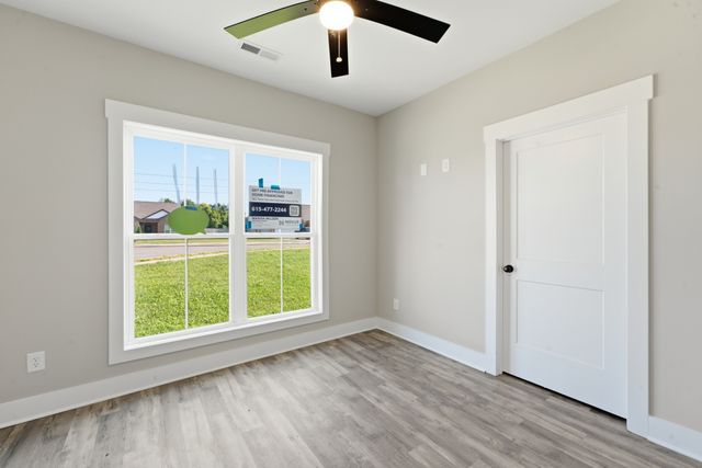 111 Burley Way, Portland, TN 37148