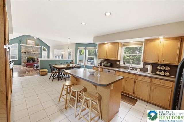 4095 Ross Road, Bethlehem Twp, PA 18020