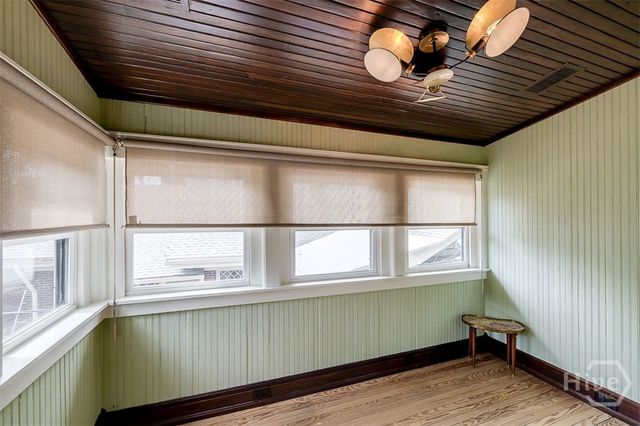 215 E 45th Street, Savannah, GA 31405