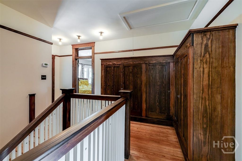 Image 31 of property listing at 215 E 45th Street, Savannah, GA 31405