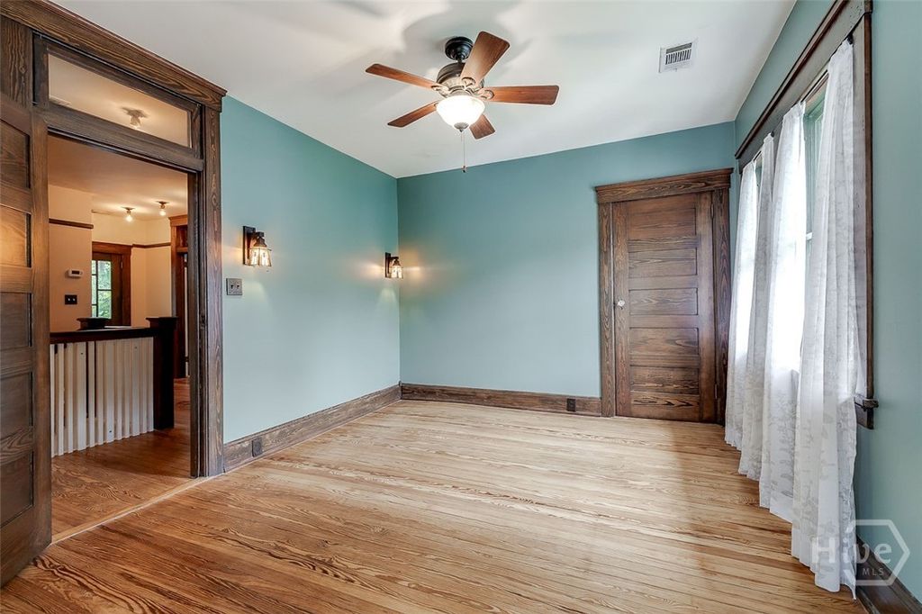 Image 43 of property listing at 215 E 45th Street, Savannah, GA 31405