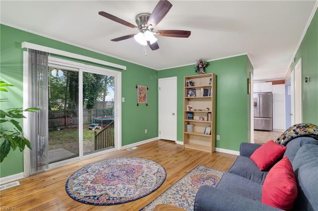 297 Richneck RD, Newport News, VA 23608