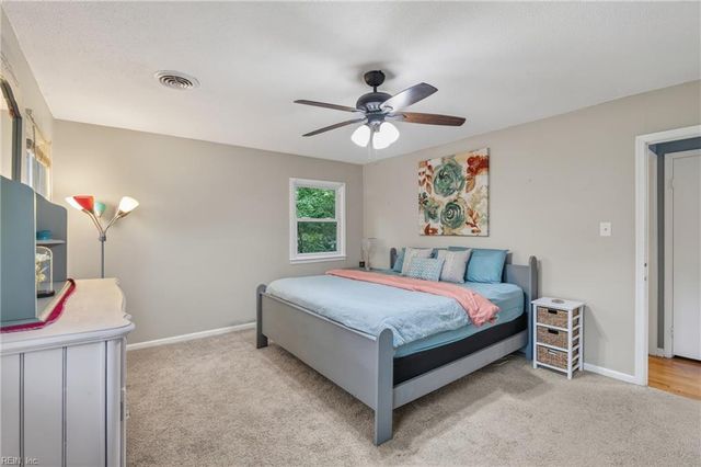 297 Richneck RD, Newport News, VA 23608