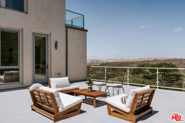 25155 Piuma Road, Malibu, CA 90265