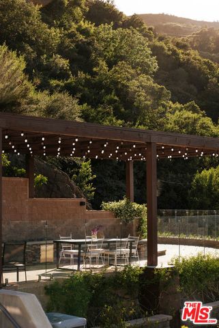 25155 Piuma Road, Malibu, CA 90265