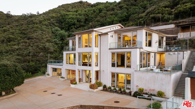 25155 Piuma Road, Malibu, CA 90265
