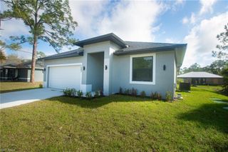 1087 Rugby LN, Labelle, FL 33935