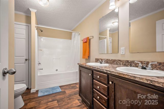 1878 Old Clear Creek Road, Hendersonville, NC 28792