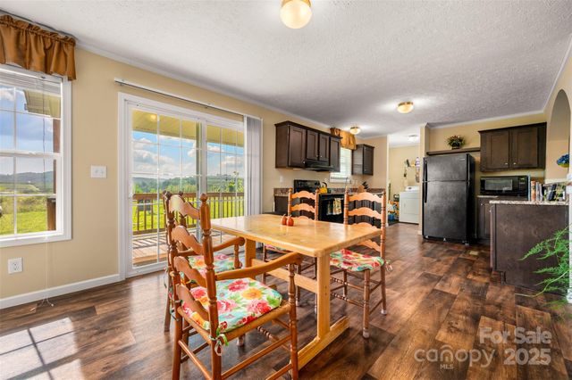 1878 Old Clear Creek Road, Hendersonville, NC 28792