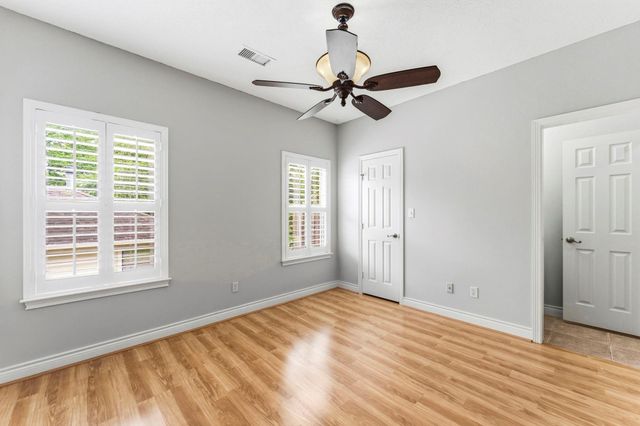 167 April Waters Drive W, Conroe, TX 77356