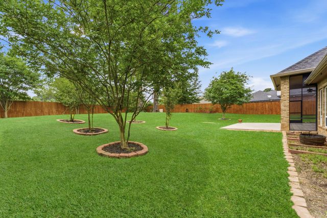 167 April Waters Drive W, Conroe, TX 77356
