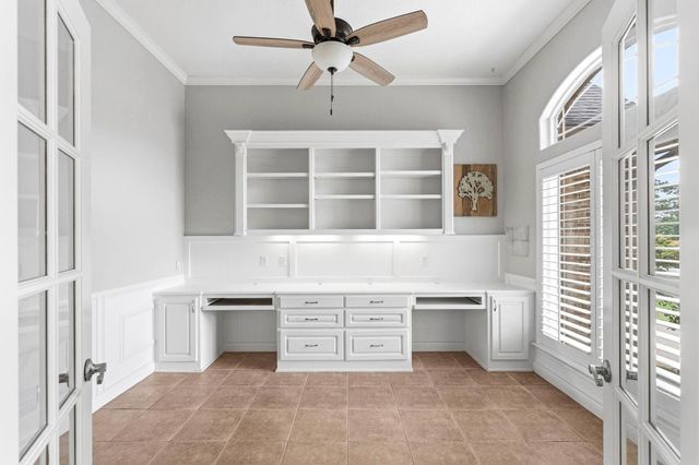 167 April Waters Drive W, Conroe, TX 77356