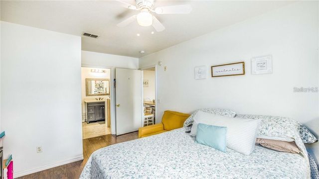 6530 SWISSCO DRIVE 1123, Orlando, FL 32822