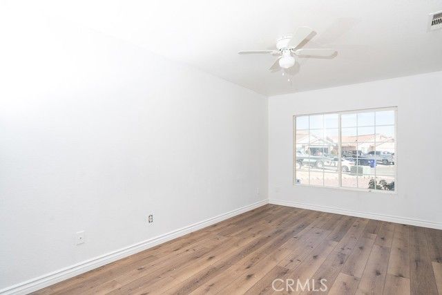 11477 Palisades Ct, Adelanto, CA 92301