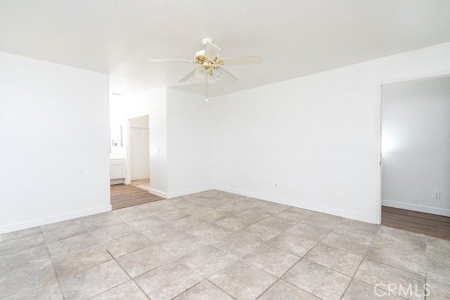 11477 Palisades Ct, Adelanto, CA 92301