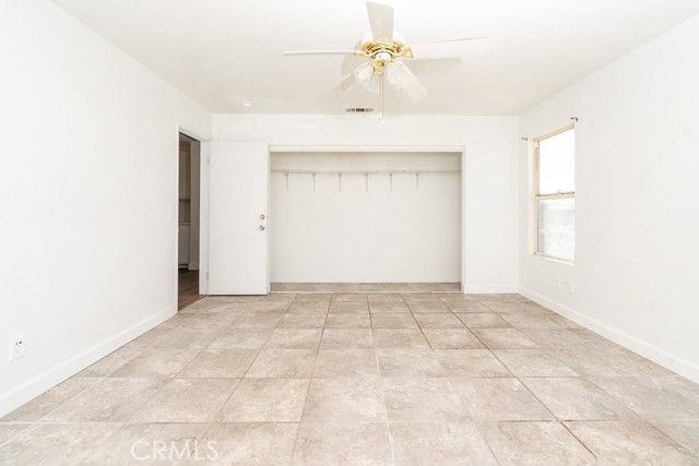 11477 Palisades Ct, Adelanto, CA 92301