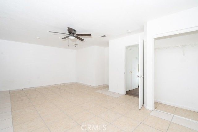 11477 Palisades Ct, Adelanto, CA 92301