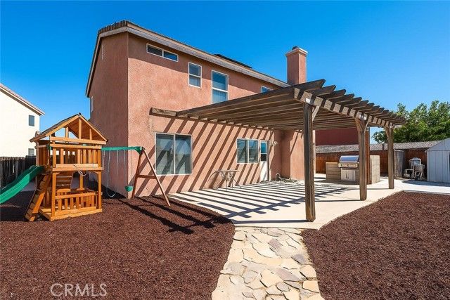 11477 Palisades Ct, Adelanto, CA 92301