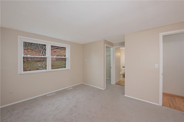 8476 Coventry Drive, Mccandless, PA 15101