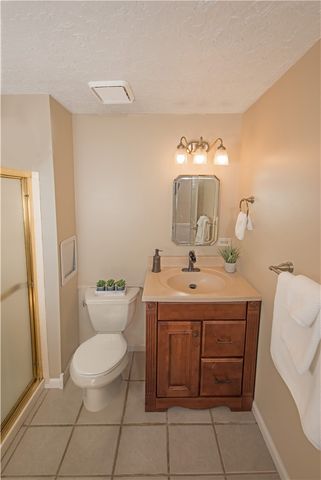 8476 Coventry Drive, Mccandless, PA 15101