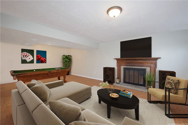 8476 Coventry Drive, Mccandless, PA 15101