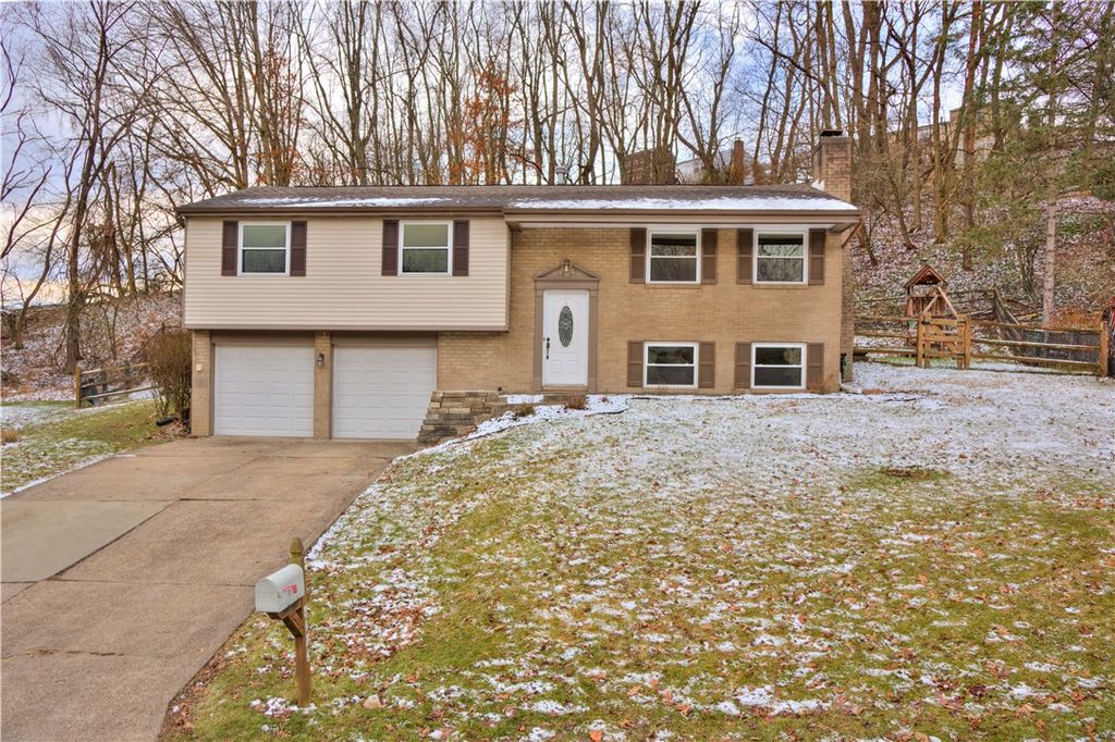 8476 Coventry Drive, Mccandless, PA 15101