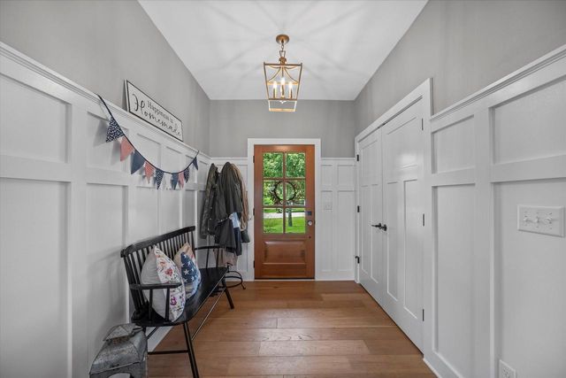 W126N11812 Forest Hill ROAD, Germantown, WI 53022